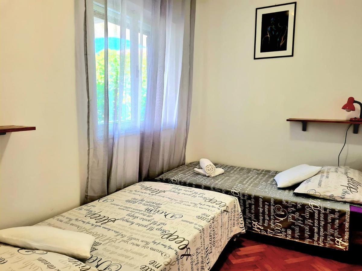 Apartment Ivana Brodarica  Buitenkant foto